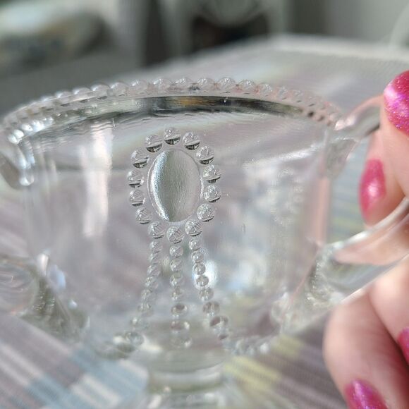 Antique Indiana Glass Jewel & Festoon Clear Glass Mini Loving Cup Three Handles - Picture 6 of 9